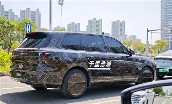 吉利银河大六座SUV定名“M9” 网友疑惑:为何不叫星舰9