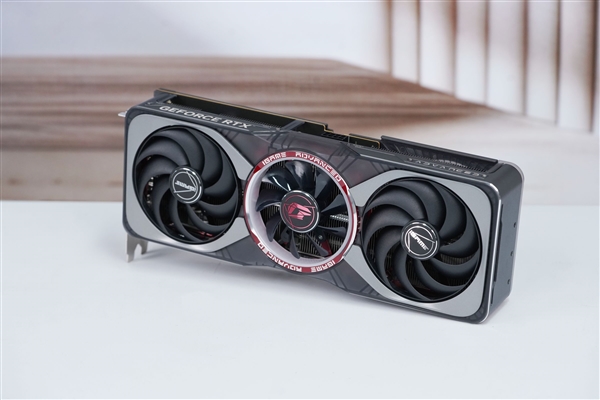 再续引力之环!七彩虹iGame RTX 5060 Adavanced OC显卡图赏
