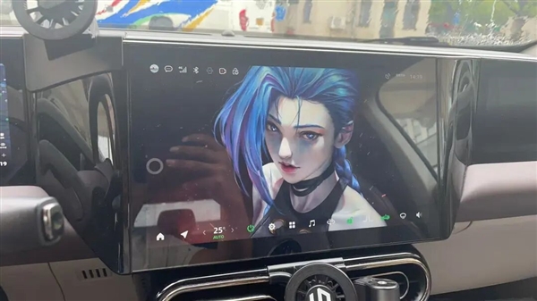 才买2年就被车企“抛弃” 这群车主开始破解车机了