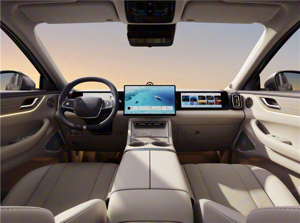 猎鹰700驾驶辅助上车!星途ET5增程版上市:13.49万起