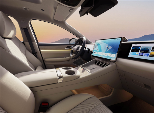 猎鹰700驾驶辅助上车!星途ET5增程版上市:13.49万起