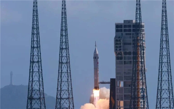 美国宣布推迟载人登月至2028年!