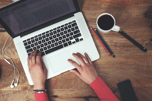 人大代表田轩建议不调休！你认可吗？