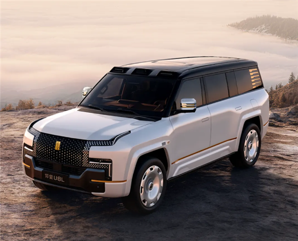 最贵130万元起！比亚迪2026款仰望U7/U8/U8L三车齐发：二代刀片电池、闪充上车