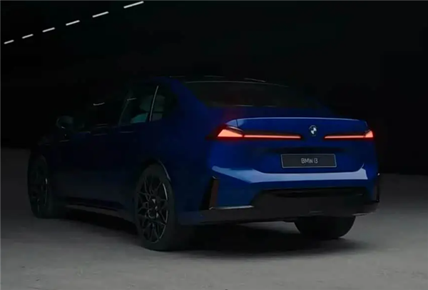 新世代首款轿车！全新宝马i3官图泄露：续航超644km