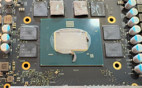 真身第一次出现!流产的Intel高端游戏卡 就它