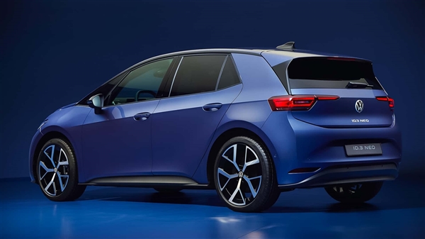 大众ID.3焕新升级:实体按键回来了、续航猛涨超600公里