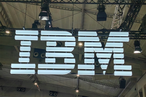 全球第四家能造2纳米的芯片！IBM帮日本冲2027年量产